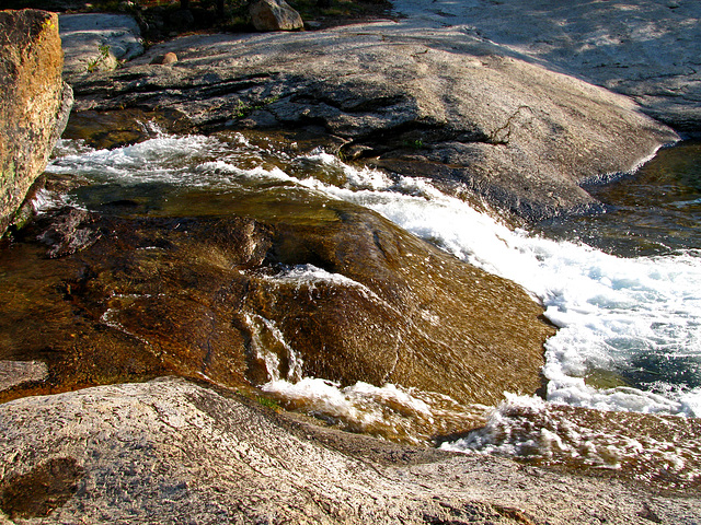 Tuolumne River at Tuolumne Meadows Lodge (0566)