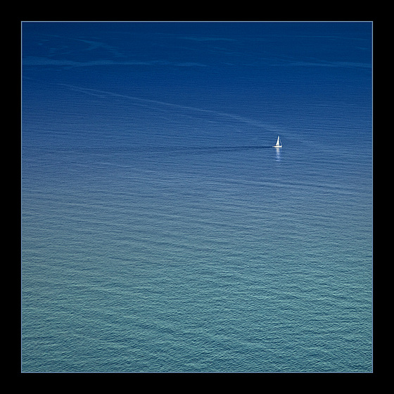 the sailing boat