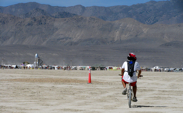 Playa Bicyclist (0962)