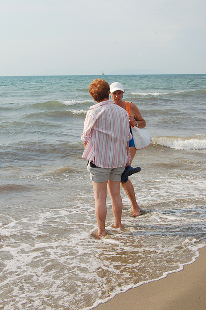 Interparolado ĉe la maro / Gespräch am Meer