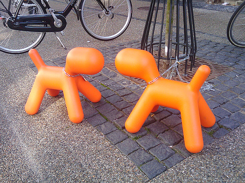 Waiting dogs