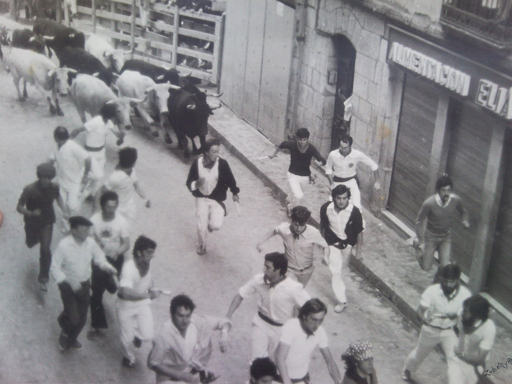 Pamplona: encierro en C/ Estafeta-1.974