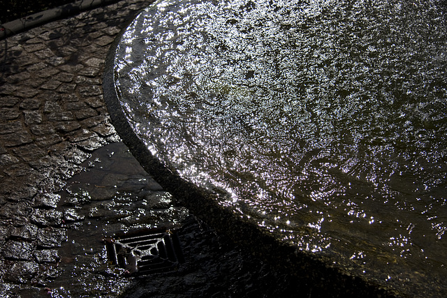 Springbrunnen unten