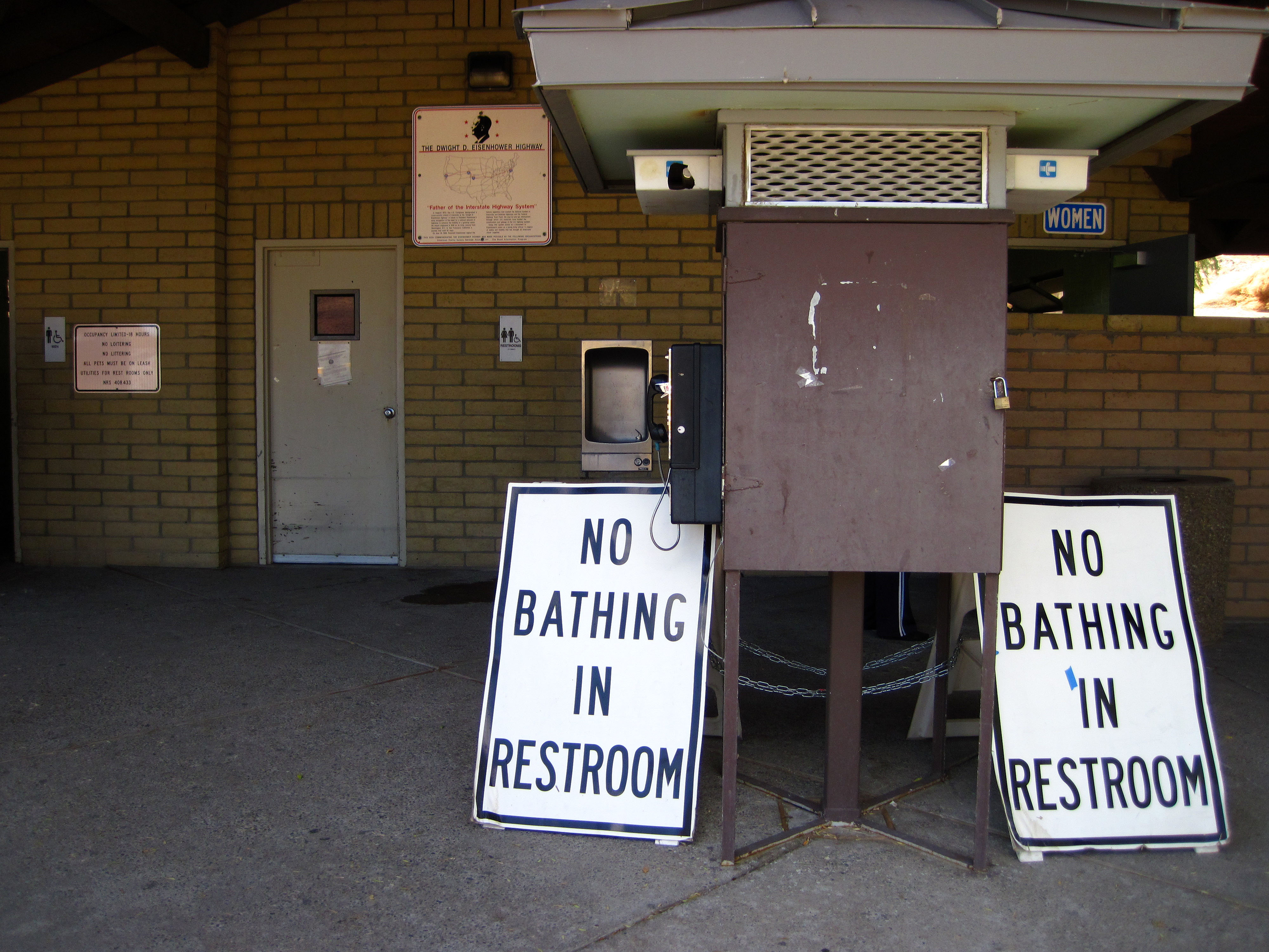 I-80 Rest Stop (0557)