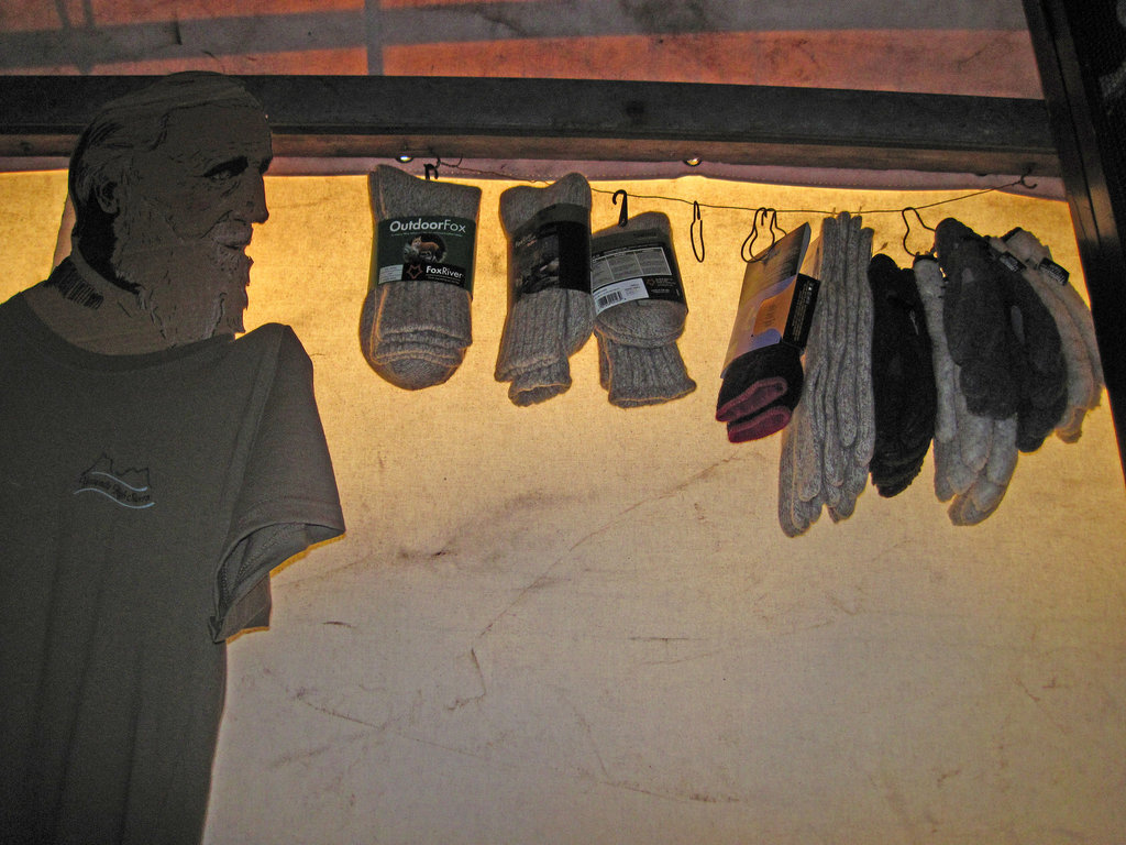 May Lake Camp Retail Display (0266)