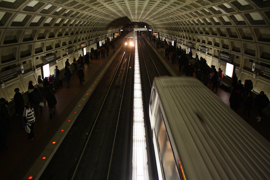 02.WMATA1.GalleryPlace.Chinatown.WDC.22December2009