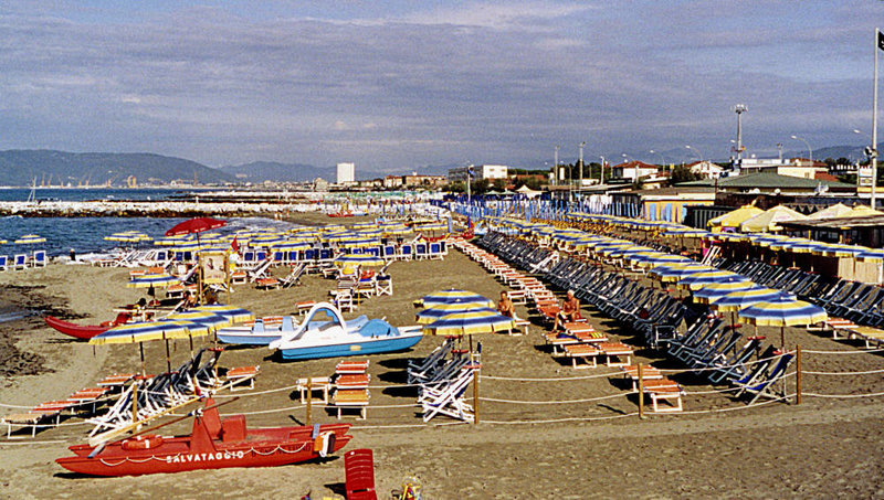 20050918 146aw Marina di Massa [Toscana]