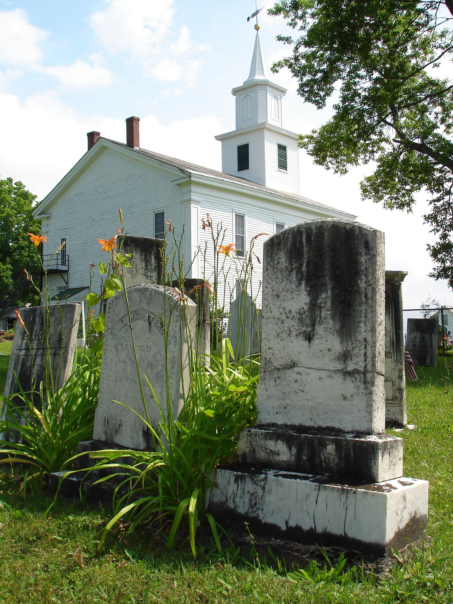 Whiting church cemetery. 30 nord entre 4 et 125. New Hampshire, USA. 26-07-2009