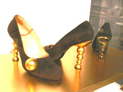 Bata shoe museum / Toronto, CANADA - 2 novembre 2005