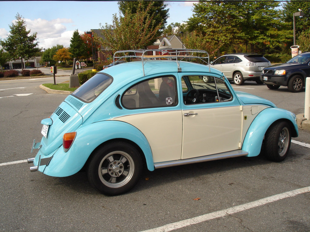 Volkswagen for sale  /  VW à vendre - Portland, Maine USA - 11-10-2009- Photo originale