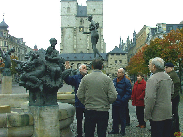 2009-10-24 07 Eo, ANABEL, Göbel-Brunnen, Halle