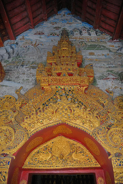 The entrance door into the Wat Pa Phai