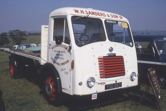 YOD 283 Dennis Lorry (W H Sanders & Son Ltd)