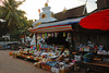 Mom-and-pop-store in front of the temple