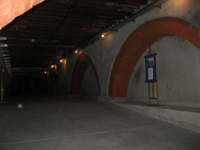 High School of Camões, basement