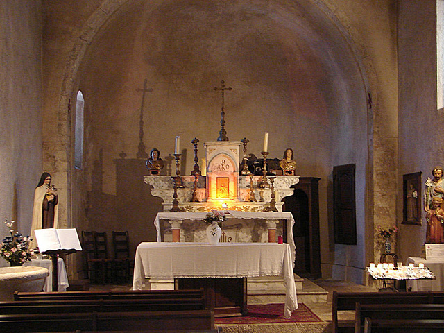 20061030 0817DSCw [F] Altar, Gourdon, Cote d'Azur