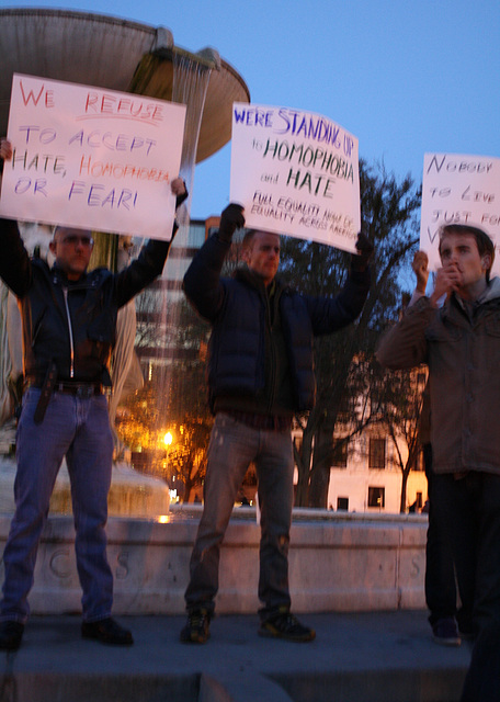 42.JorgeStevenLopez.Vigil.DupontCircle.WDC.22November2009