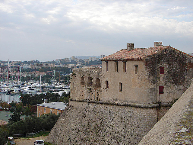 20061031 0844DSCw [F] Festung: Ford Carré, Antibes, Cote d'Azur