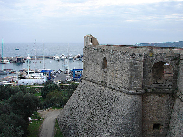 20061031 0846aw Antibes Fort