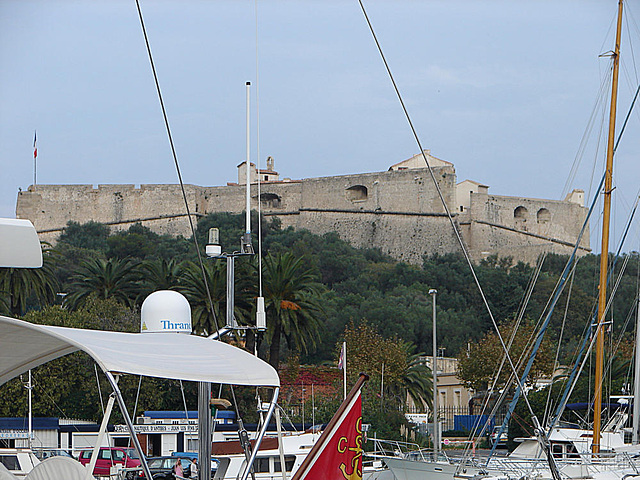 20061031 0859aw Antibes Fort