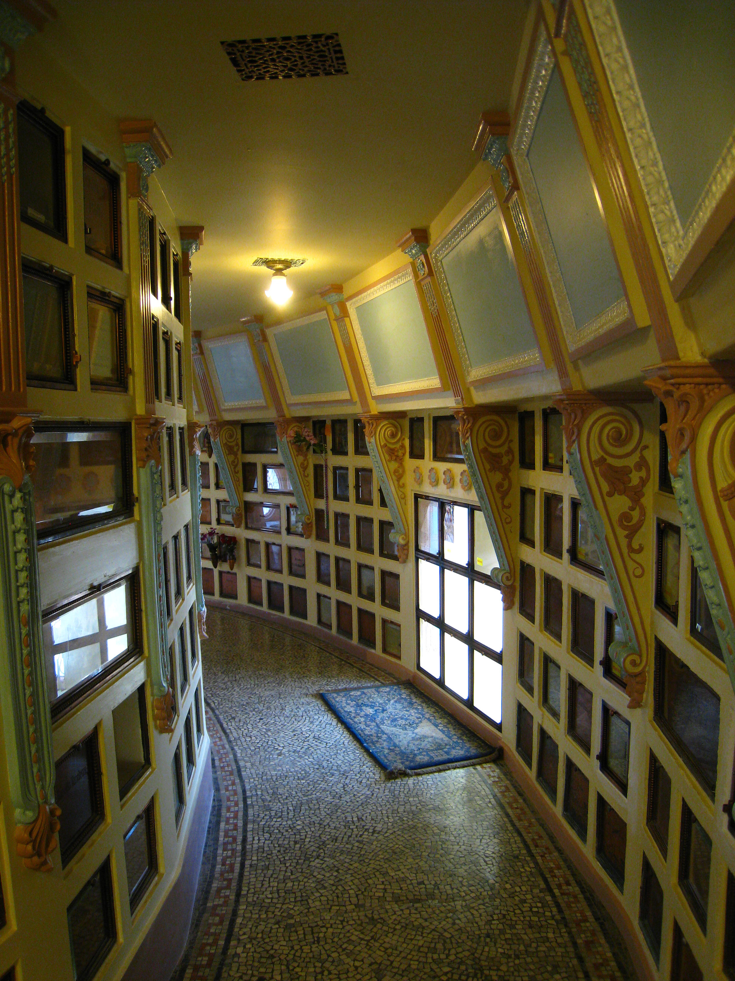 San Francisco Columbarium (4500)