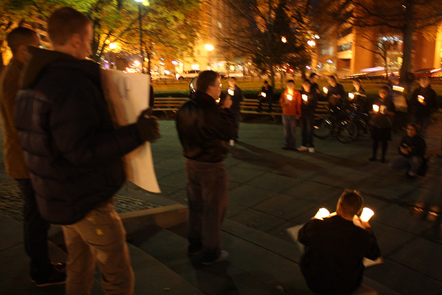 139.JorgeStevenLopez.Vigil.DupontCircle.WDC.22November2009