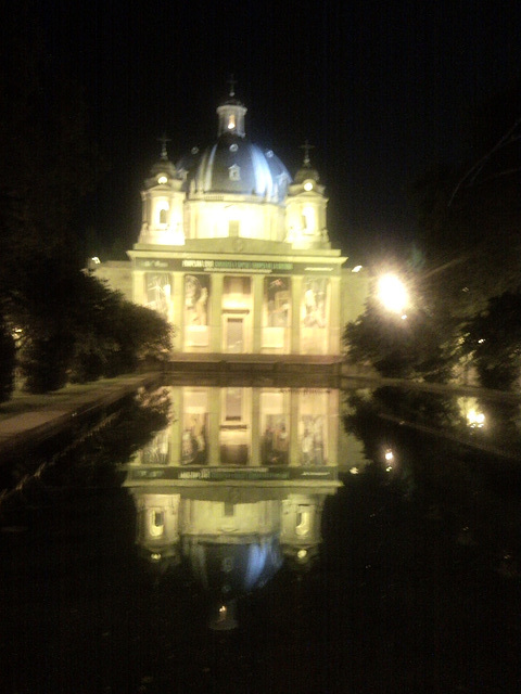 Pamplona: edificio Conde de Rodezno.