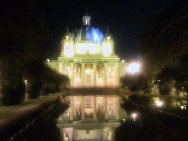 Pamplona: edificio Conde de Rodezno.