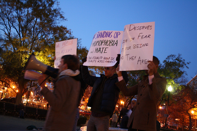 45.JorgeStevenLopez.Vigil.DupontCircle.WDC.22November2009