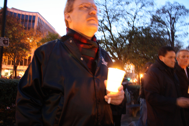 50.JorgeStevenLopez.Vigil.DupontCircle.WDC.22November2009