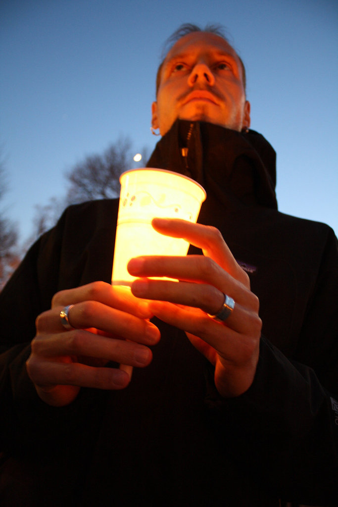 55.JorgeStevenLopez.Vigil.DupontCircle.WDC.22November2009