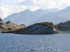 20050924 305DSCw [R~CH] San Bernadino Pass