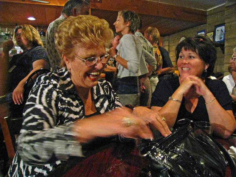 Mayor Yvonne Parks and daughter (4680)