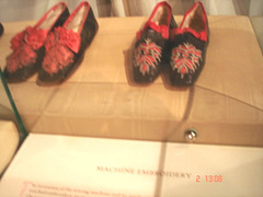 Bata shoe museum .  Machine embroidery - Broderie - Toronto, CANADA