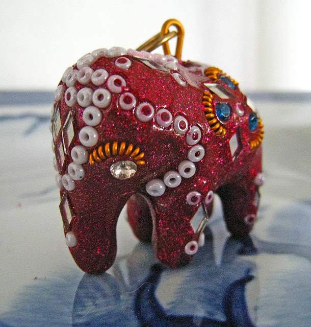 Elephant Christmas Ornament (4897)