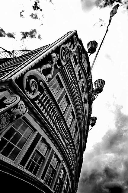 HMS Victory August 2014 GR 1 mono