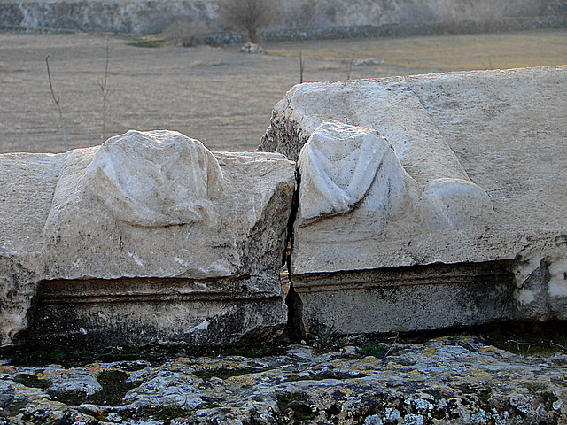 20060130 034DSCw [TR] Hierapolis