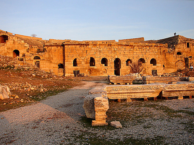 20060130 057DSCw [TR] Hierapolis