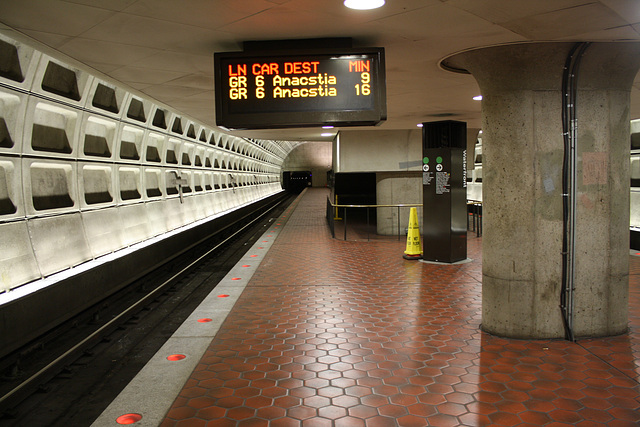 13.WMATA1.WaterfrontSEU.SW.WDC.20December2009