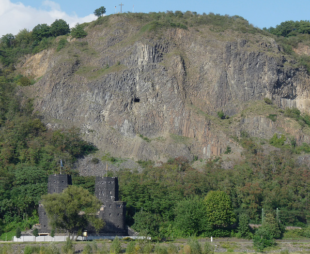 Erpeler Ley and Remains of the Ludendorff Bridge