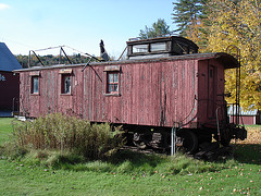 Train for nowhere /   Train pour nulle part -  St-Johnsbury. Vermont USA   /  12 octobre 2009