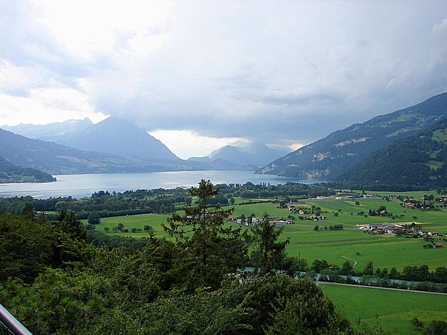 20060629 0488DSCw [R~CH] Thuner See, Interlaken, Bern [Schweiz]