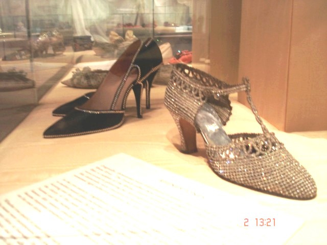 Bata shoe museum / Toronto, CANADA - 2 novembre 2005