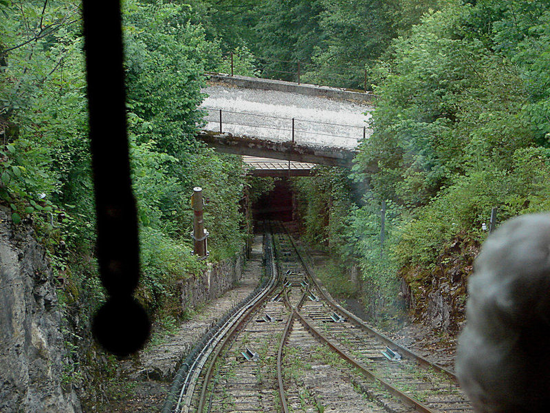 20060622 0406DSCw [R~CH] Interlasken: Standseilbahn Harder Kulm, Bern [Schweiz]