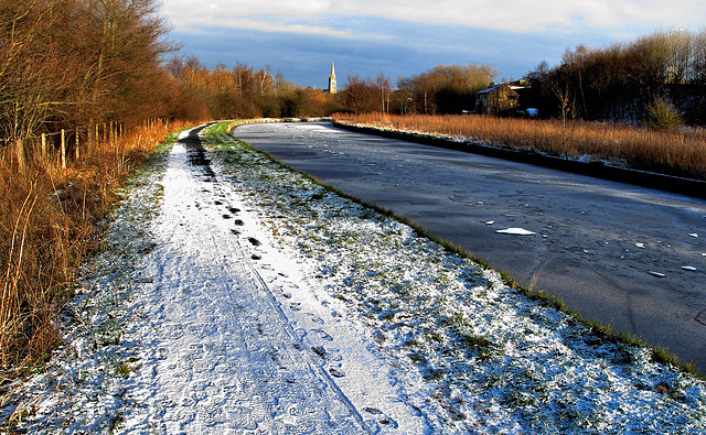 Winter on the canal.