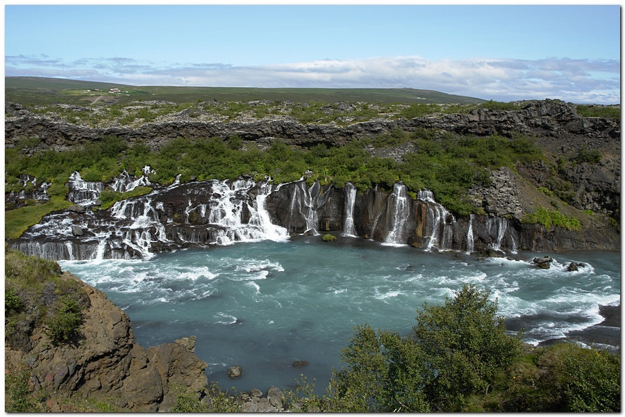 Hraunfossar - Lavafall