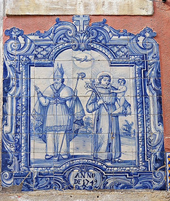 Azulejo in Alfama