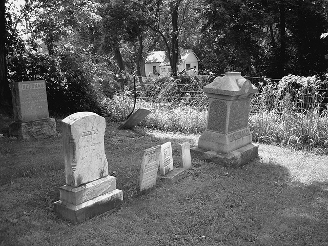 Whiting church cemetery. 30 nord entre 4 et 125. New Hampshire, USA. 26-07-2009 -  N & B