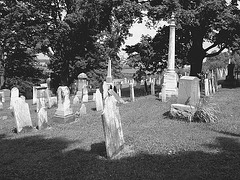 Whiting church cemetery. 30 nord entre 4 et 125. New Hampshire, USA. 26-07-2009-  N & B