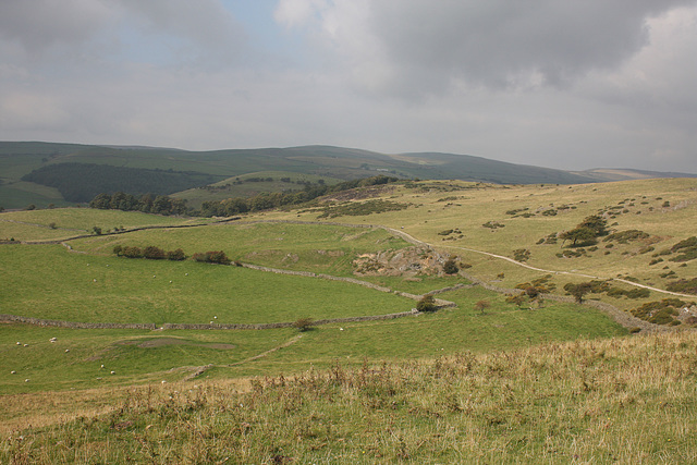 The path to the monument